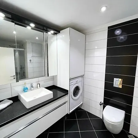 Apartamento Sa Apartments! 2bd Flat 200m To The