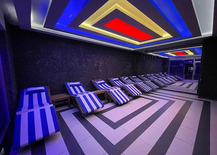 Sa Apartments! 2bd Flat 200m To The * 阿拉尼亚