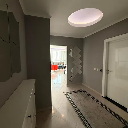 Sa Apartments! 2bd Flat 200m To The Appartement *